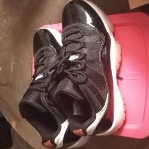 Air Jordan 11retro lows